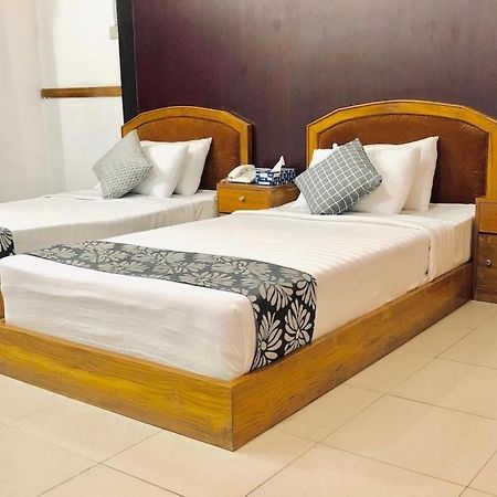 Tropical Daisy Hotel Dhaka Exterior photo