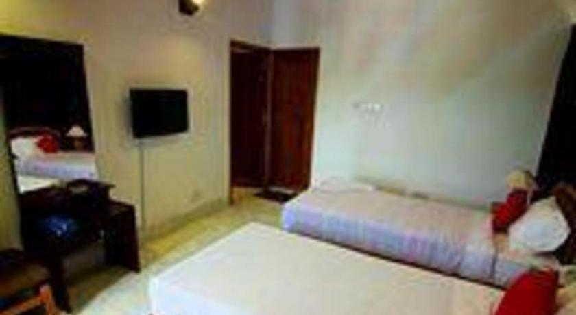 Tropical Daisy Hotel Dhaka Exterior photo